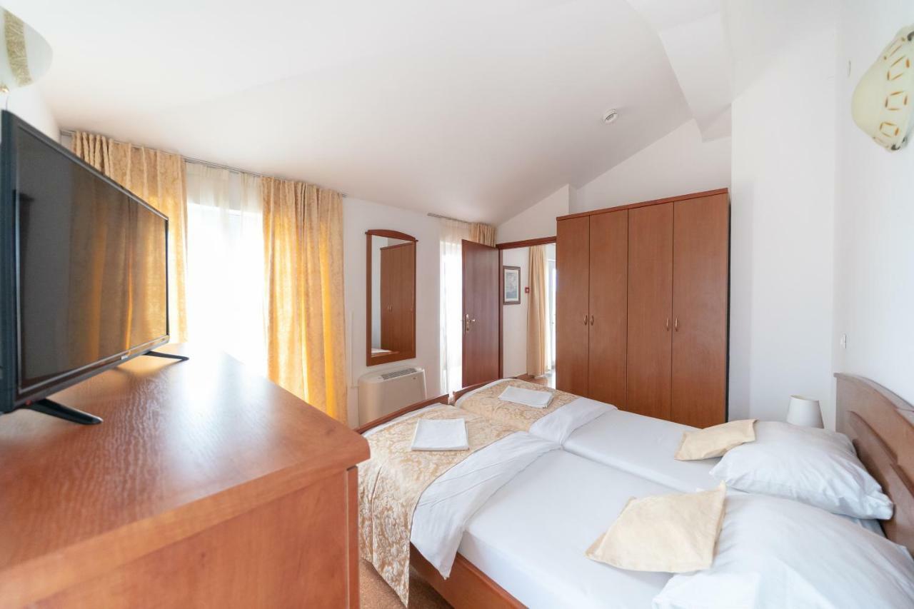 Hotel Hygge Biograd Na Moru Dış mekan fotoğraf